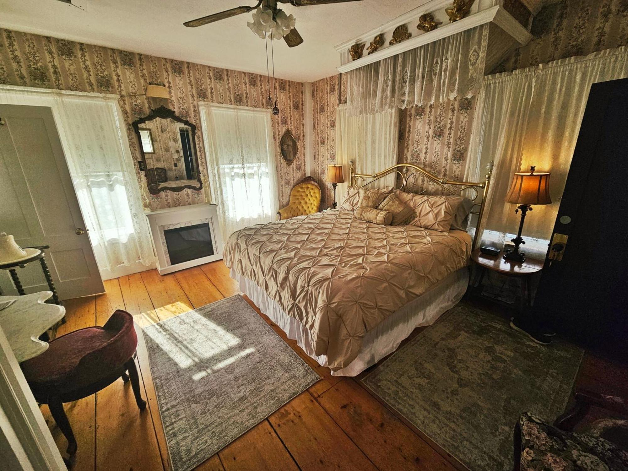 The Greenfield Inn Luaran gambar